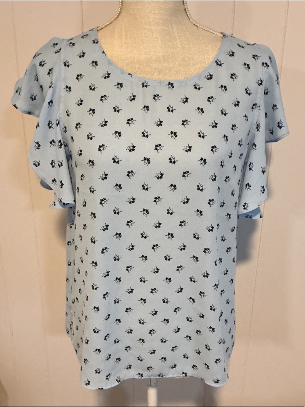 Ann Taylor Light Blue Floral Flutter Sleeve Blouse